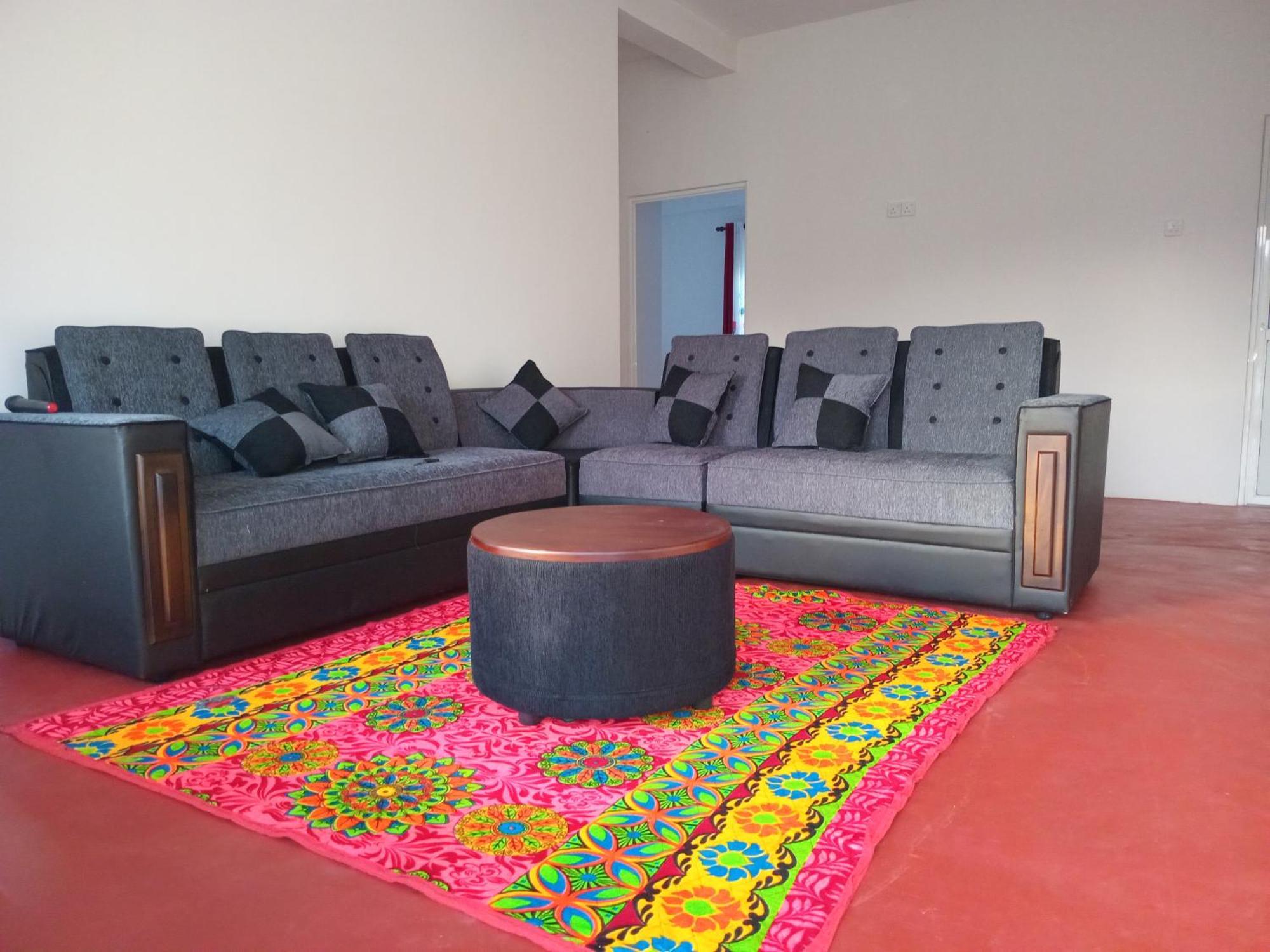 Serenity Heights Нувара Елия Екстериор снимка